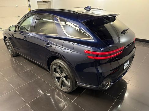 Used 2024 Genesis GV70 3.5T Sport w/ Sport Prestige Package AWD/4WD image 4