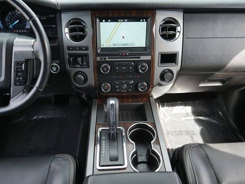 Used 2016 Ford Expedition Platinum AWD/4WD image 20
