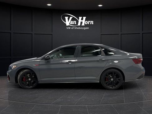 Used 2022 Volkswagen Jetta GLI Autobahn w/ GLI Black Package image 12