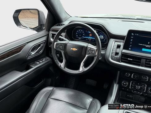 Used 2022 Chevrolet Tahoe LT w/ Luxury Package RWD image 14