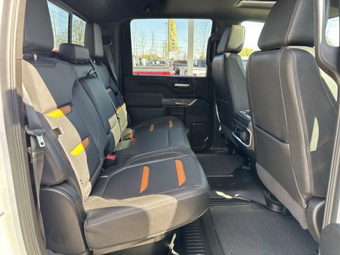 Used 2021 GMC Sierra 2500 AT4 w/ AT4 Premium Plus Package AWD/4WD image 25