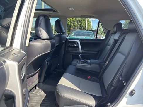 Used 2018 Toyota 4Runner SR5 Premium w/ Wilderness Package AWD/4WD image 35