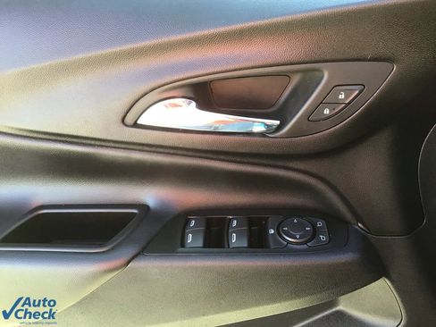 Used 2023 Chevrolet Equinox LT image 26