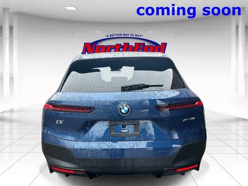 Used 2023 BMW iX xDrive50 w/ Ultimate Package 2 image 4