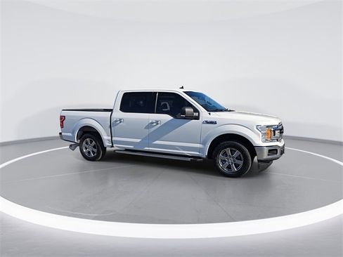 Used 2020 Ford F150 XLT w/ Equipment Group 302A Luxury image 9