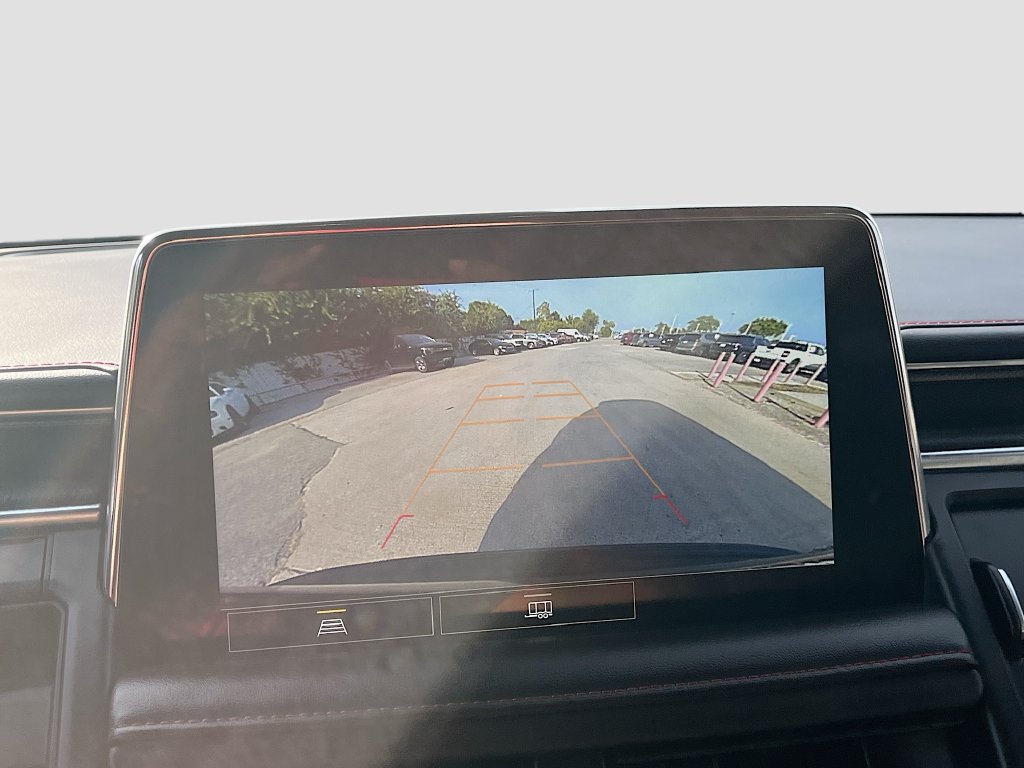 Used 2021 Chevrolet Tahoe RST RWD image 13