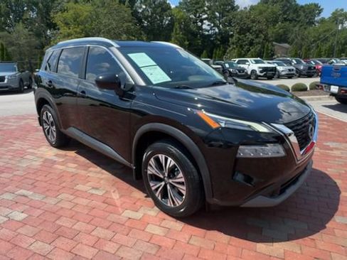 Used 2023 Nissan Rogue SV w/ SV Premium B Package FWD image 5
