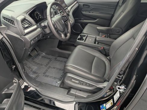Used 2025 Honda Odyssey Sport-L image 9