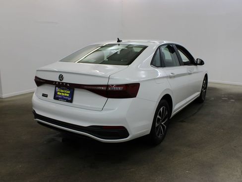 Used 2026 Volkswagen Jetta S FWD image 5