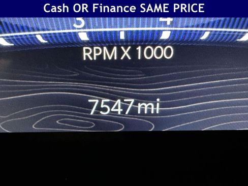 Certified 2025 Jeep Grand Cherokee Laredo X w/ Luxury Tech Group I AWD/4WD image 34