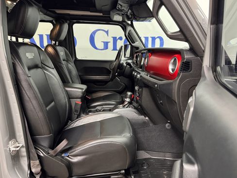 Used 2019 Jeep Wrangler Unlimited Rubicon image 11