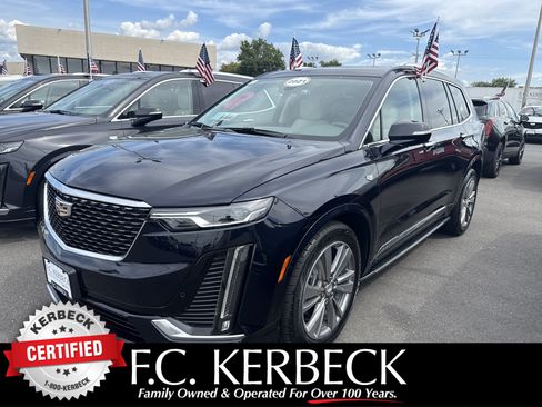 Used 2021 Cadillac XT6 Premium Luxury image 1