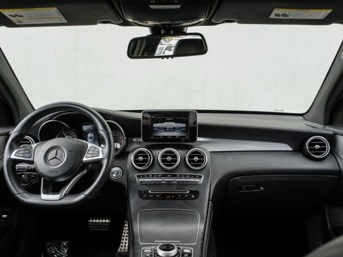 Used 2019 Mercedes-Benz GLC 43 AMG 4MATIC image 15