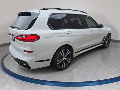 Used 2022 BMW X7 xDrive40i w/ M Sport Package image 6