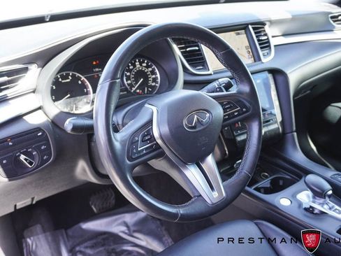 Used 2020 INFINITI QX50 Luxe w/ Navigation Package FWD image 24