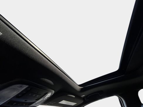 Used 2022 Dodge Durango GT image 31