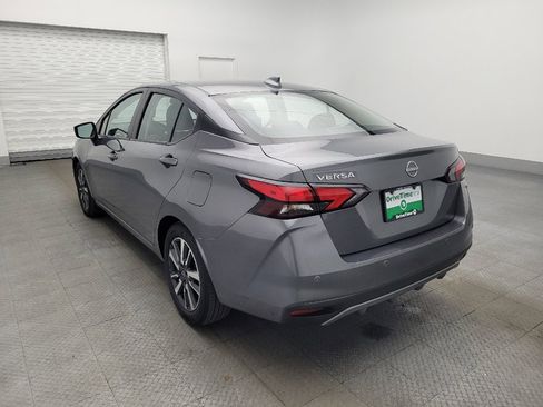 Used 2025 Nissan Versa SV image 5