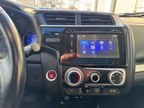 Used 2017 Honda Fit EX-L image 28