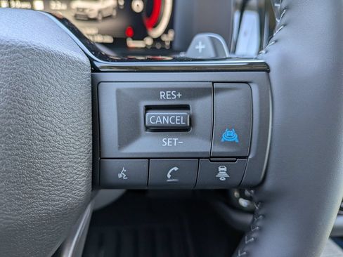 New 2026 Nissan Pathfinder SL AWD/4WD image 25