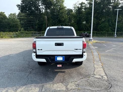 Used 2018 Toyota Tacoma TRD Pro AWD/4WD image 4