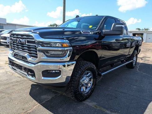 New 2026 RAM 2500 Tradesman w/ Chrome Appearance Group AWD/4WD image 8