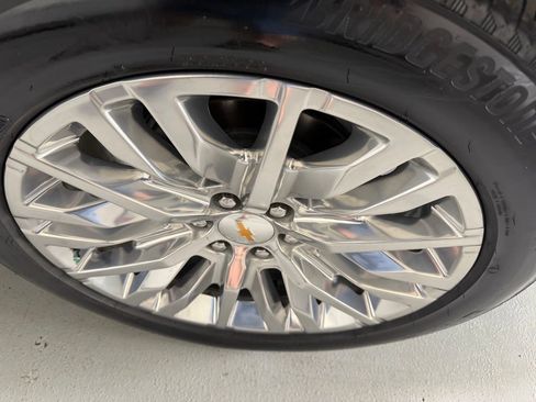 Used 2024 Chevrolet Tahoe LS image 11