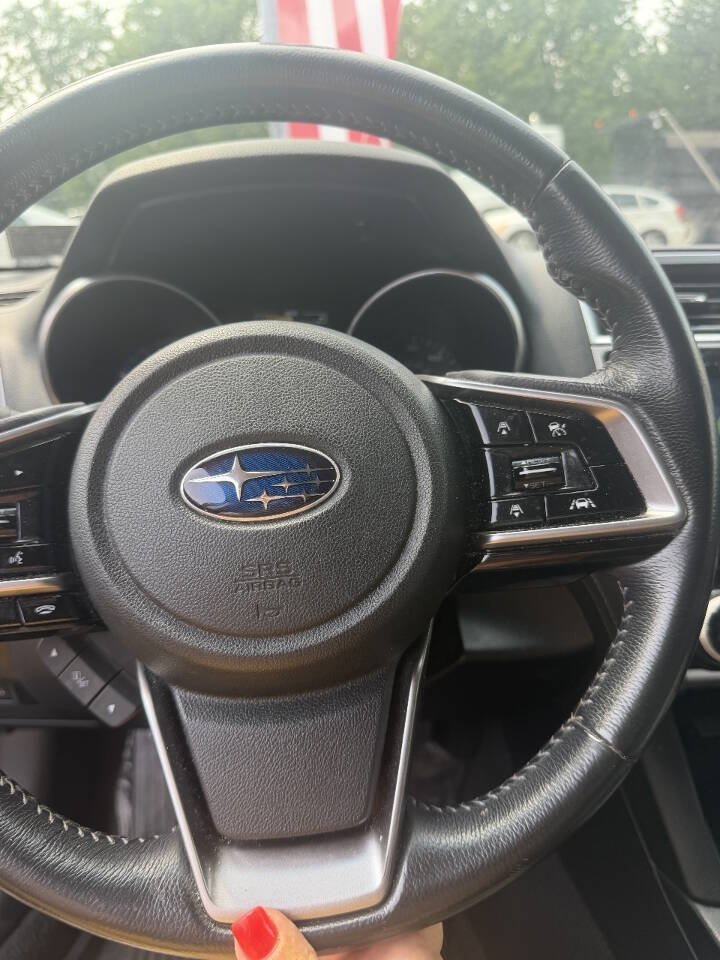Used 2019 Subaru Outback 2.5i Limited w/ Popular Package #2 AWD/4WD image 10