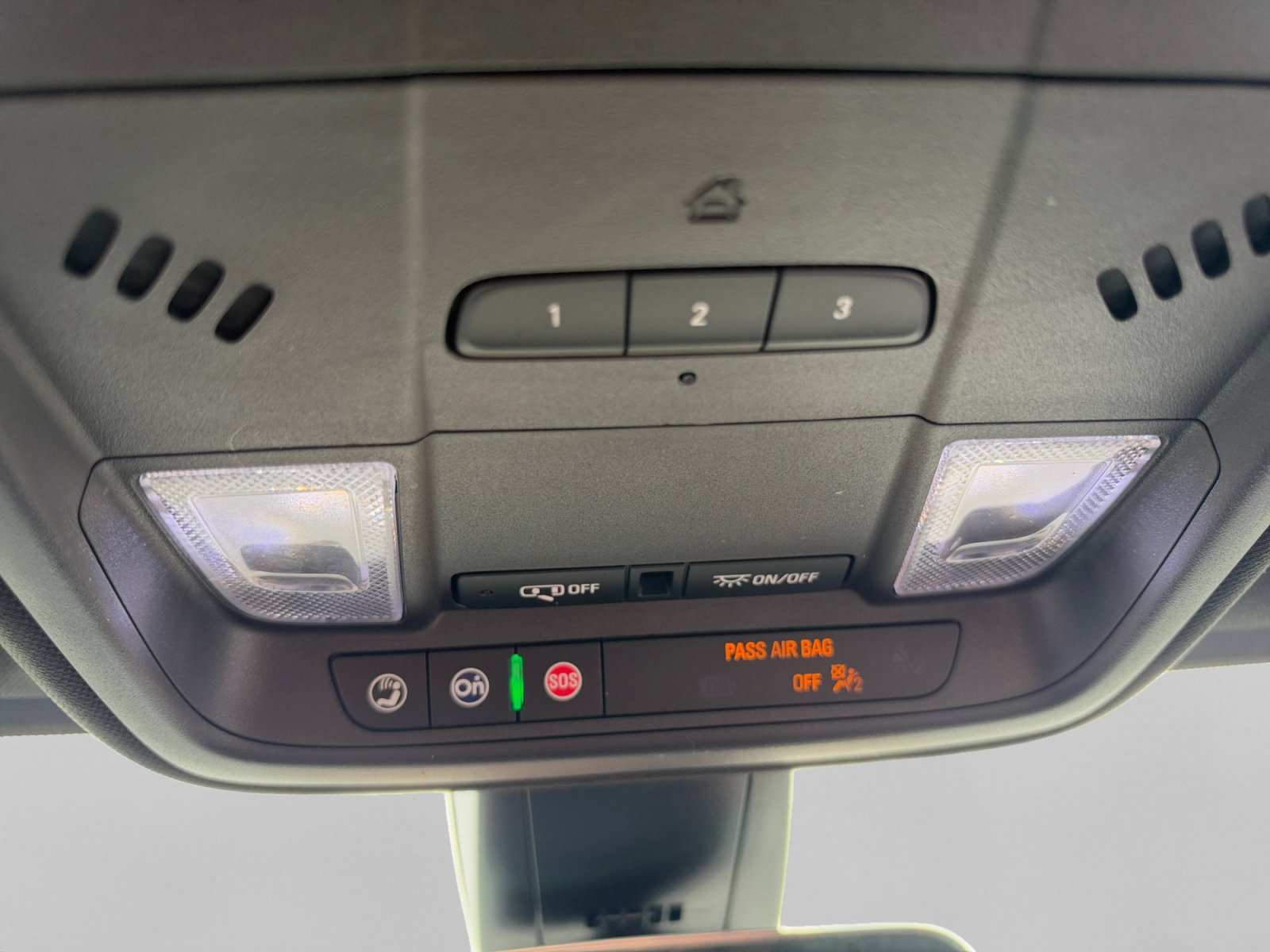 Used 2021 Cadillac XT5 Luxury FWD image 16