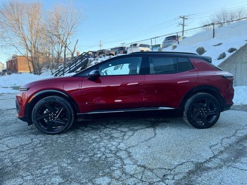 New 2026 Chevrolet Equinox EV RS image 3