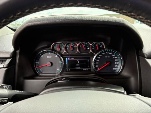 Used 2019 Chevrolet Tahoe LS AWD/4WD image 17