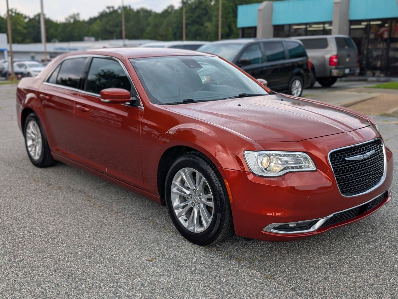 Used 2021 Chrysler 300 Touring L RWD image 9