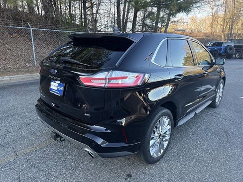 Used 2021 Ford Edge Titanium w/ Equipment Group 301A image 7