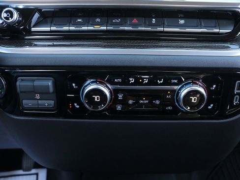 New 2026 GMC Sierra 1500 Elevation image 21