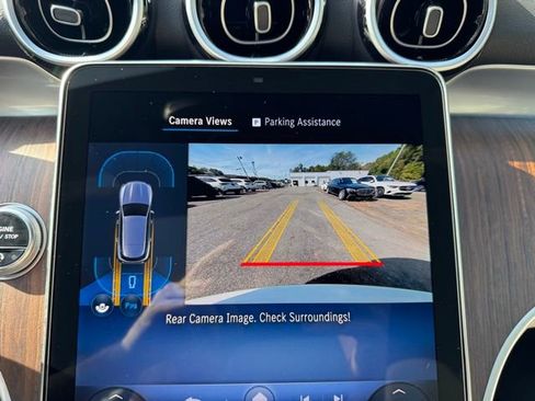 Used 2026 Mercedes-Benz GLC 300 4MATIC image 25