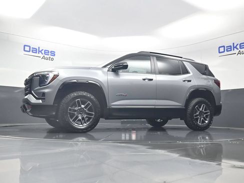 Used 2026 GMC Terrain AT4 w/ Convenience Package III AWD/4WD image 40