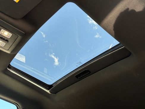 Used 2017 RAM 1500 Limited AWD/4WD image 35