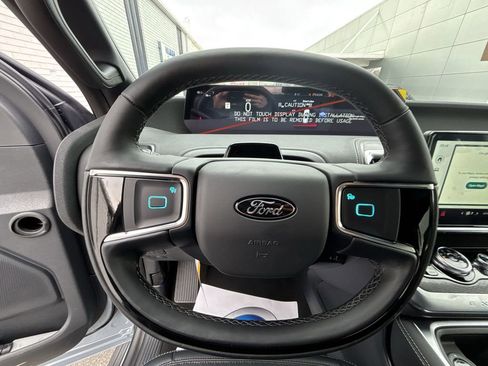 New 2025 Ford Expedition Max Platinum w/ Stealth Appearance Package image 11