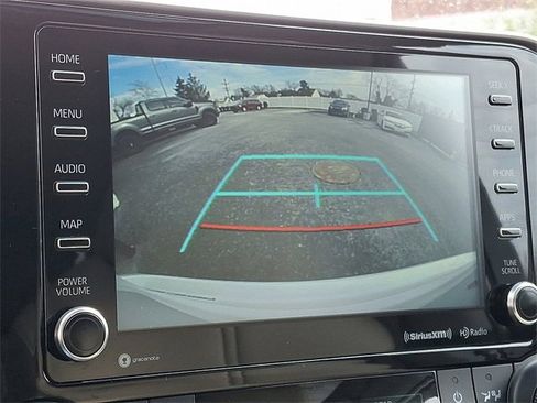 Certified 2021 Toyota Highlander XLE image 20