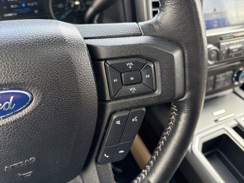 Used 2017 Ford F150 XLT w/ Equipment Group 302A Luxury image 16