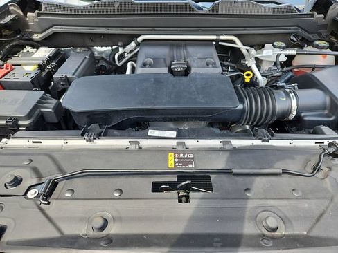 Used 2024 Chevrolet Colorado Trail Boss w/ Advanced Trailering Package AWD/4WD image 27