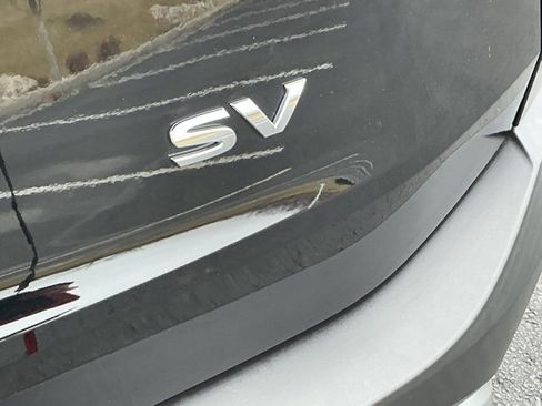 Used 2022 Nissan Rogue SV w/ SV Premium Package image 6