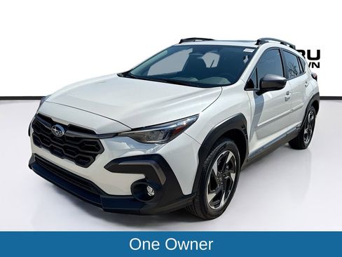 Certified 2025 Subaru Crosstrek 2.5i Limited w/ Crosstrek Mirror Package image 3