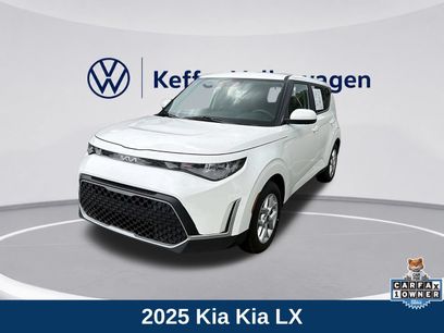 Used 2025 Kia Soul LX w/ LX Technology Package