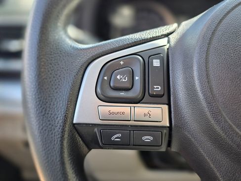 Used 2017 Subaru Forester 2.5i w/ Alloy Wheel Package image 23