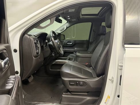 Used 2021 Chevrolet Silverado 1500 LTZ w/ LTZ Convenience Package II AWD/4WD image 5