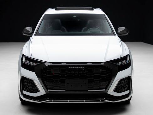 Used 2023 Audi RS Q8 AWD/4WD image 6