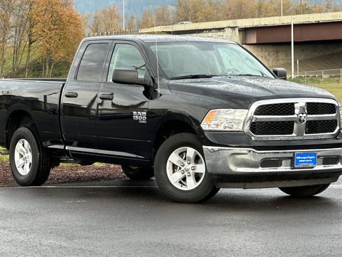 Used 2024 RAM 1500 Classic SLT image 1
