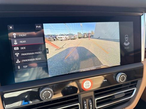 Used 2023 Porsche Macan GTS image 28