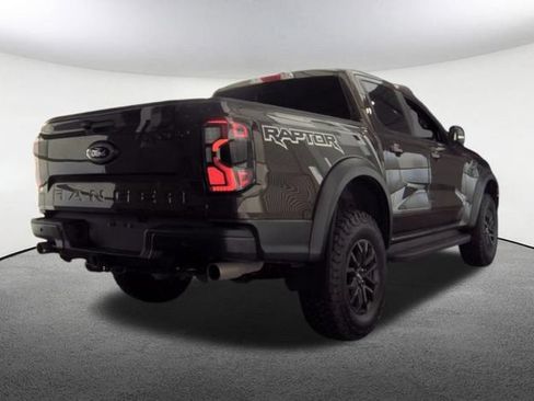 Used 2025 Ford Ranger Raptor AWD/4WD image 2