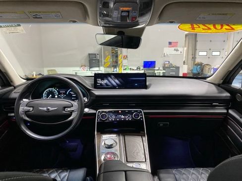 Used 2024 Genesis GV80 3.5T w/ Prestige Package AWD/4WD image 21